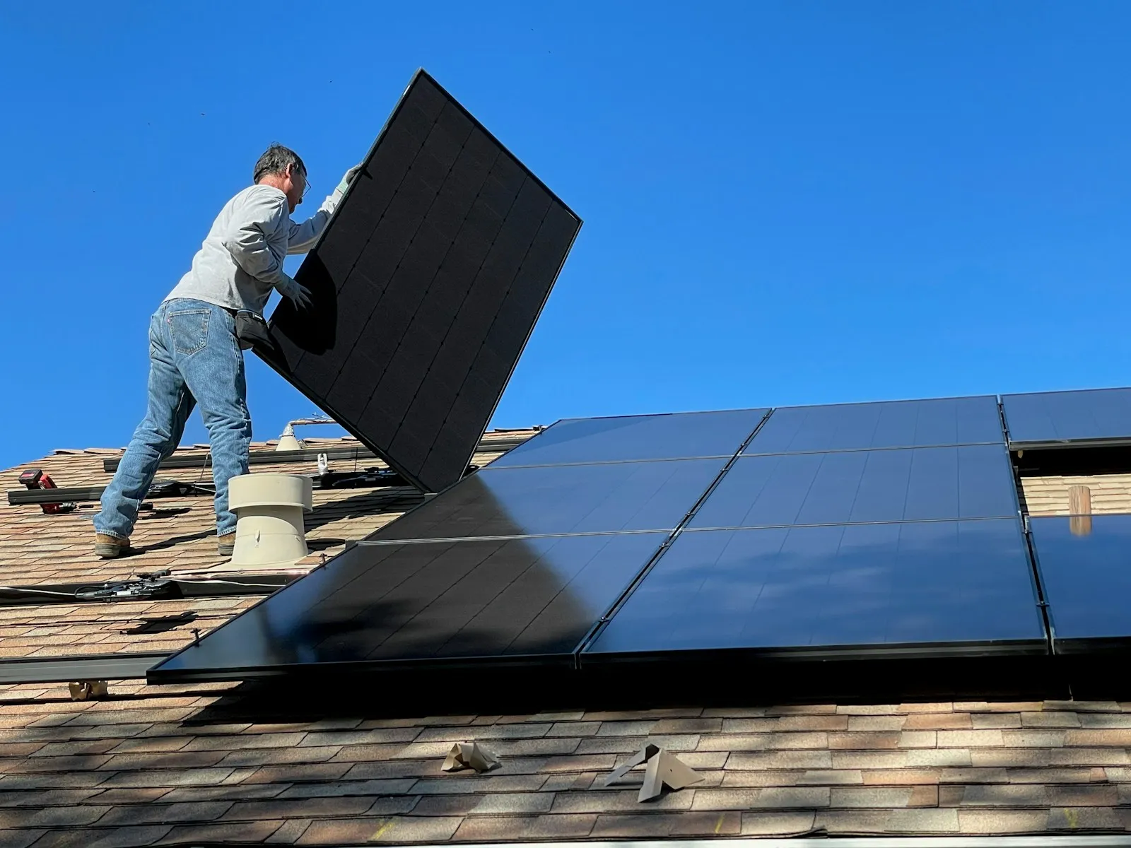 Thuisbatterij Capaciteit Berekenen: Zonnepanelen &